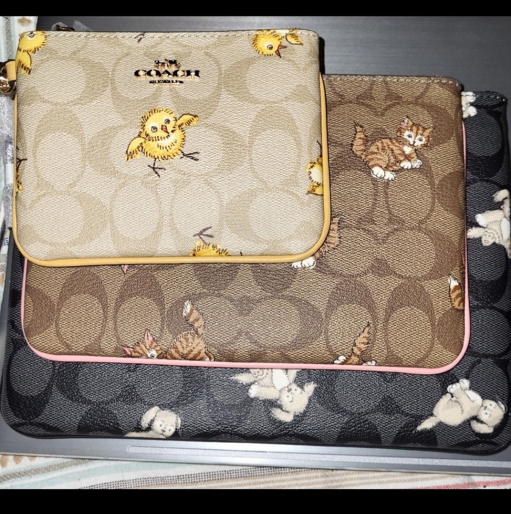 RARE COACH Pouch Trio In Signature Canvas With Creature Print - Picture 2 of 3